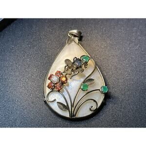 925 Silver MOP Flower Overlay Pendant (missing 1 Stone)